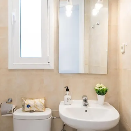 Cozy With Amazing Terrace Near Plaza Espana Apartman *